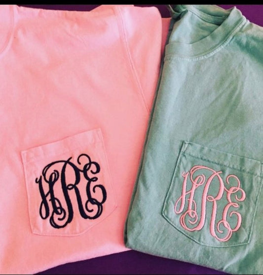 MONOGRAM POCKET TEE